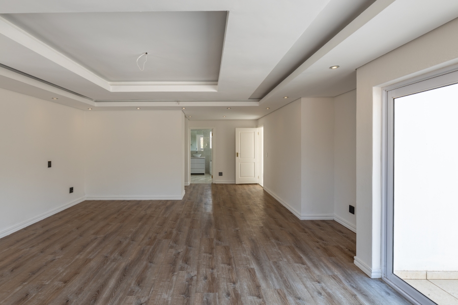 4 Bedroom Property for Sale in Dainfern Golf Estate Gauteng