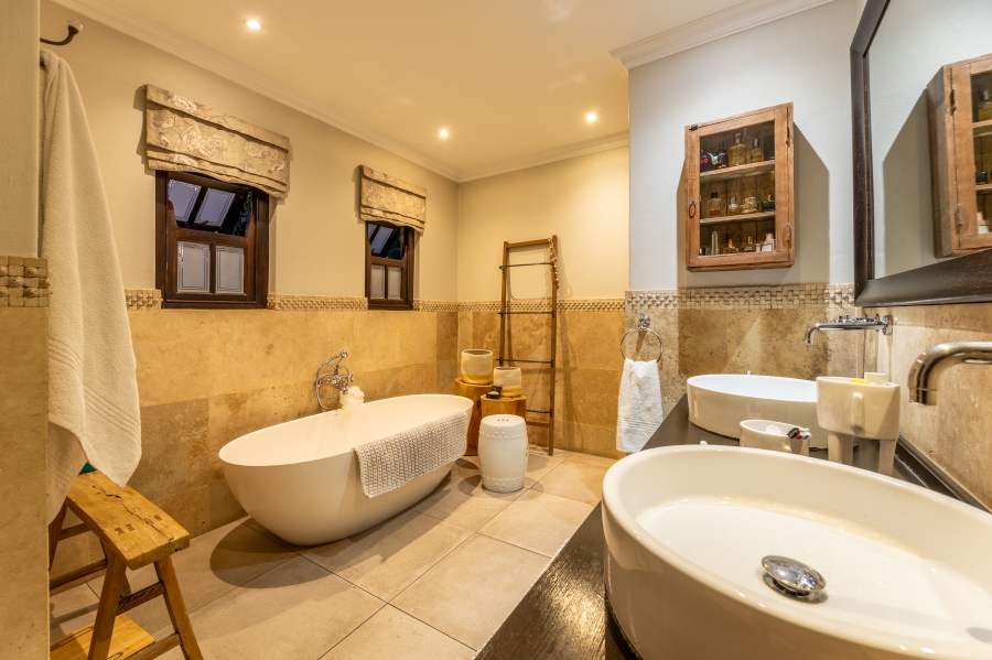 4 Bedroom Property for Sale in Dainfern Valley Gauteng