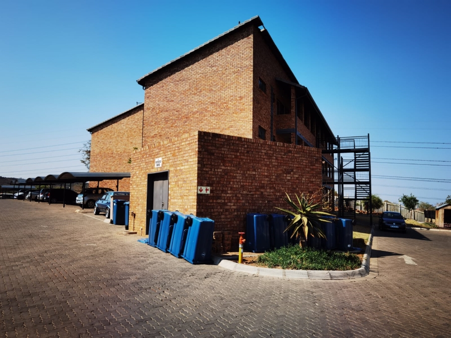 To Let 2 Bedroom Property for Rent in Elandspoort Gauteng