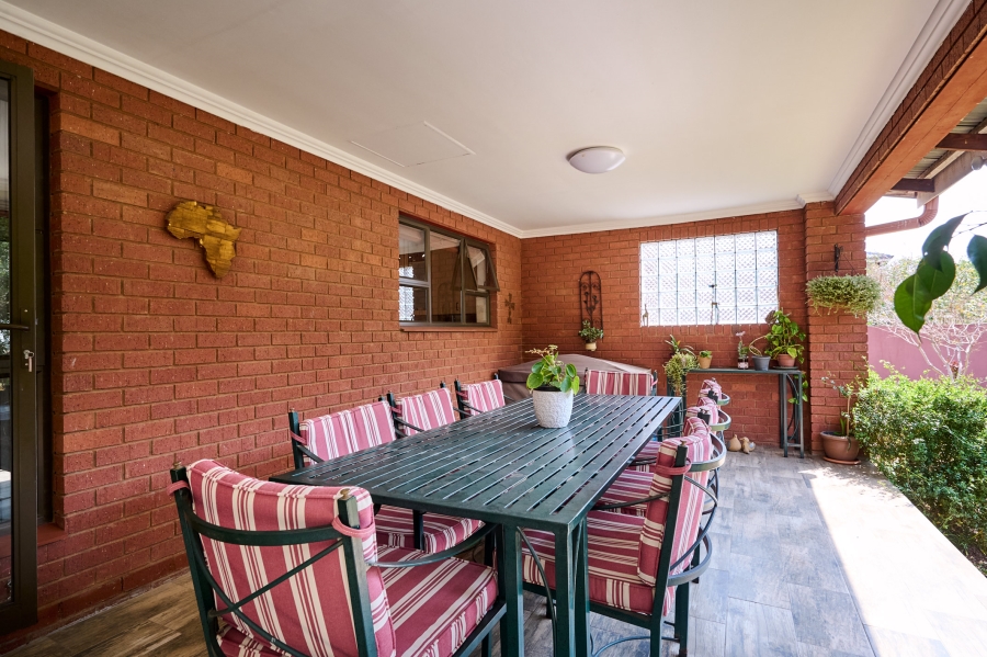 3 Bedroom Property for Sale in Carlswald North Estate Gauteng