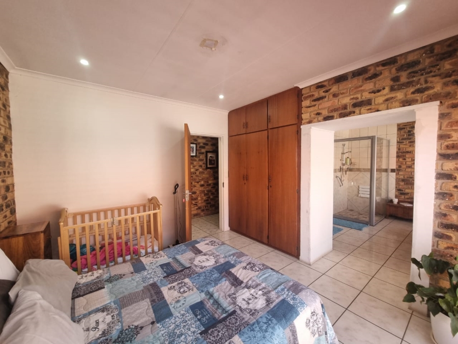 4 Bedroom Property for Sale in Vanderbijlpark SE Gauteng