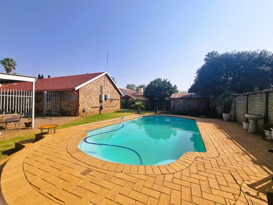 4 Bedroom Property for Sale in Vanderbijlpark SE Gauteng