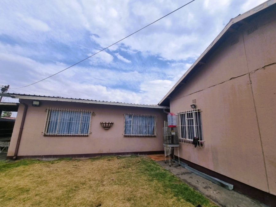 4 Bedroom Property for Sale in Vanderbijlpark SE 1 Gauteng