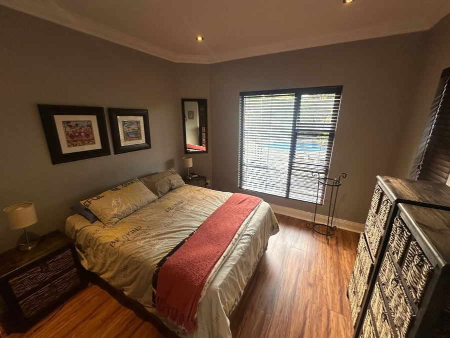 5 Bedroom Property for Sale in Midstream Estate Gauteng