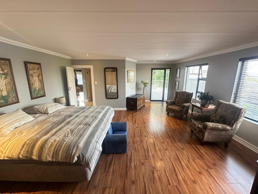 5 Bedroom Property for Sale in Midstream Estate Gauteng