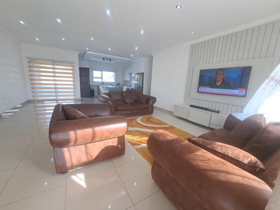 3 Bedroom Property for Sale in The Orchards Gauteng