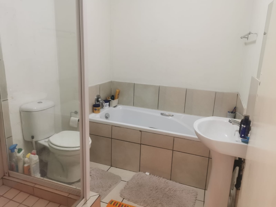 2 Bedroom Property for Sale in Witfield Gauteng