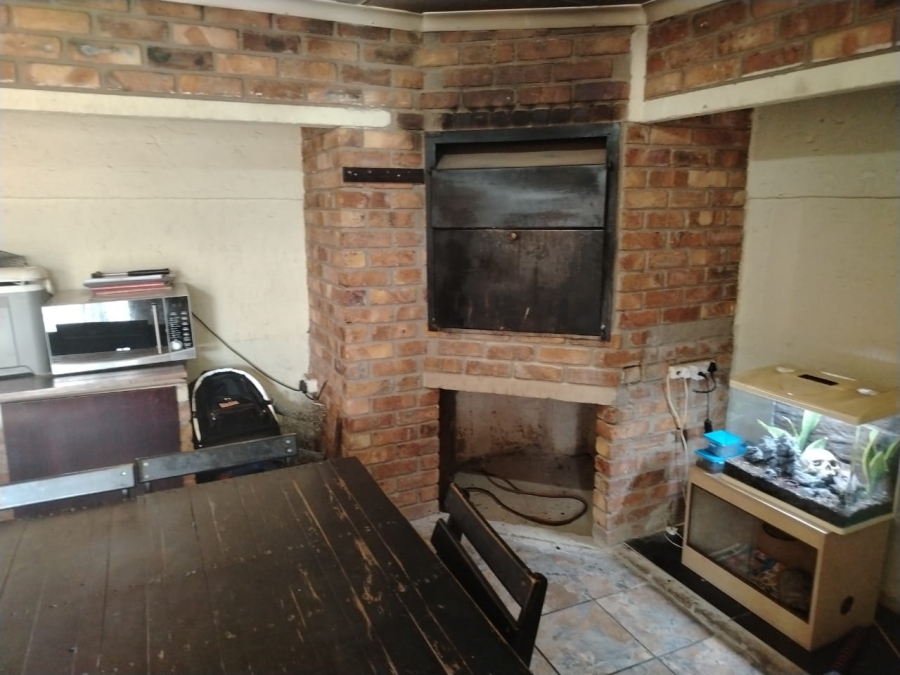 3 Bedroom Property for Sale in Strubenvale Gauteng