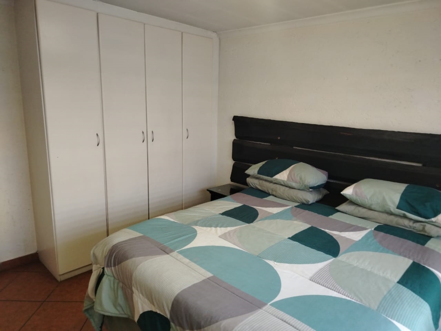 3 Bedroom Property for Sale in Strubenvale Gauteng