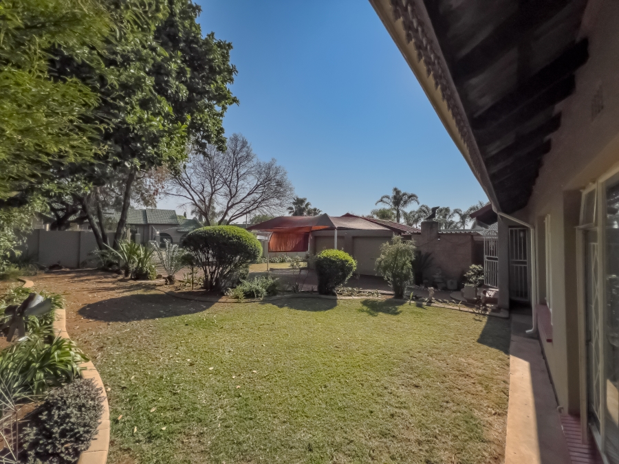 3 Bedroom Property for Sale in Van Riebeeck Park Gauteng