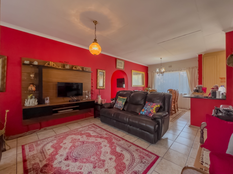 3 Bedroom Property for Sale in Van Riebeeck Park Gauteng