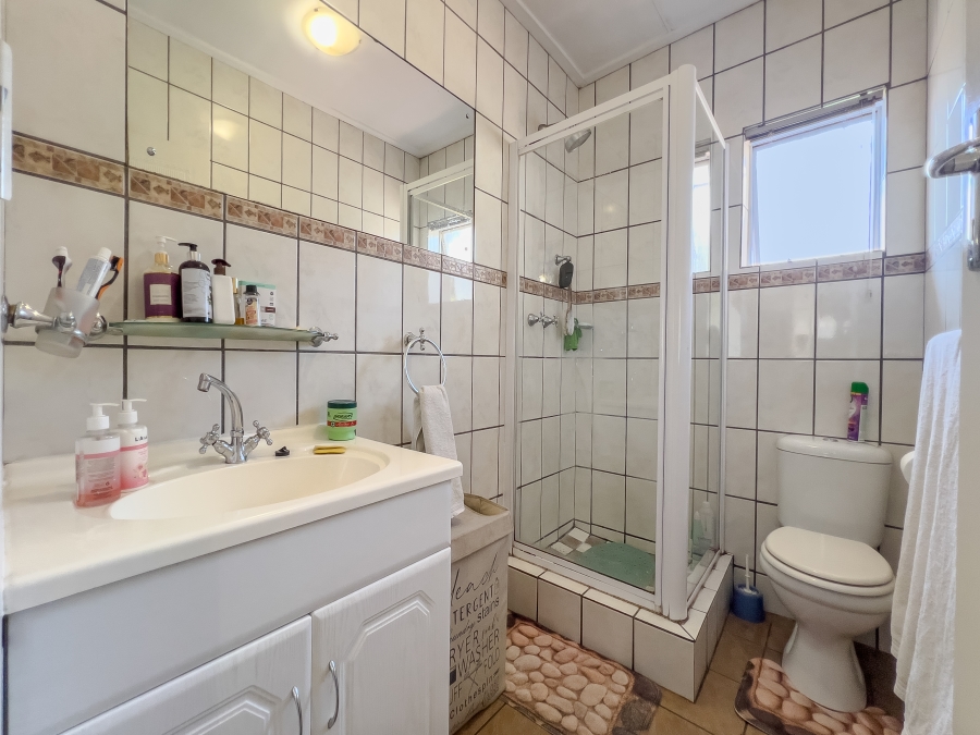 3 Bedroom Property for Sale in Van Riebeeck Park Gauteng