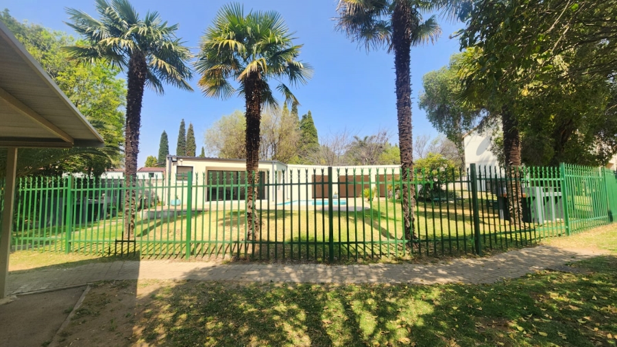 To Let 2 Bedroom Property for Rent in Eden Glen Gauteng