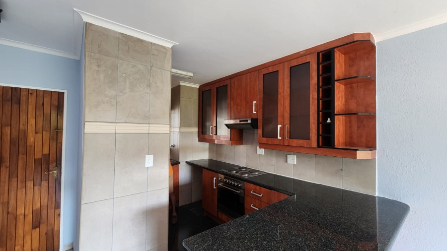 To Let 2 Bedroom Property for Rent in Eden Glen Gauteng