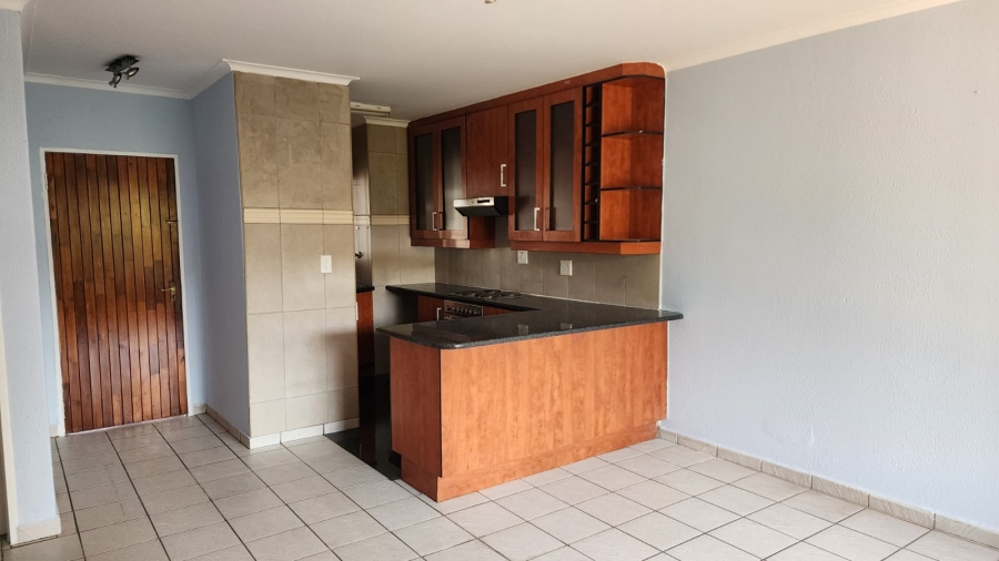 To Let 2 Bedroom Property for Rent in Eden Glen Gauteng