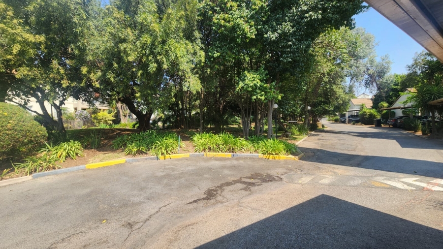 To Let 2 Bedroom Property for Rent in Eden Glen Gauteng