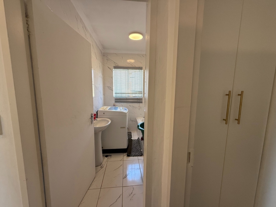 3 Bedroom Property for Sale in Meredale Gauteng