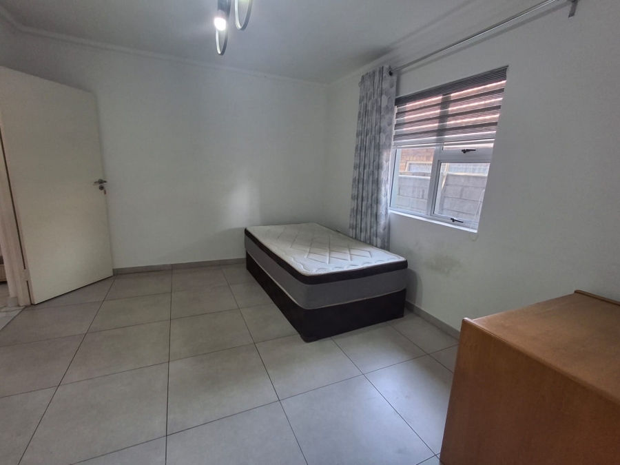 To Let 1 Bedroom Property for Rent in Sunward Park Gauteng