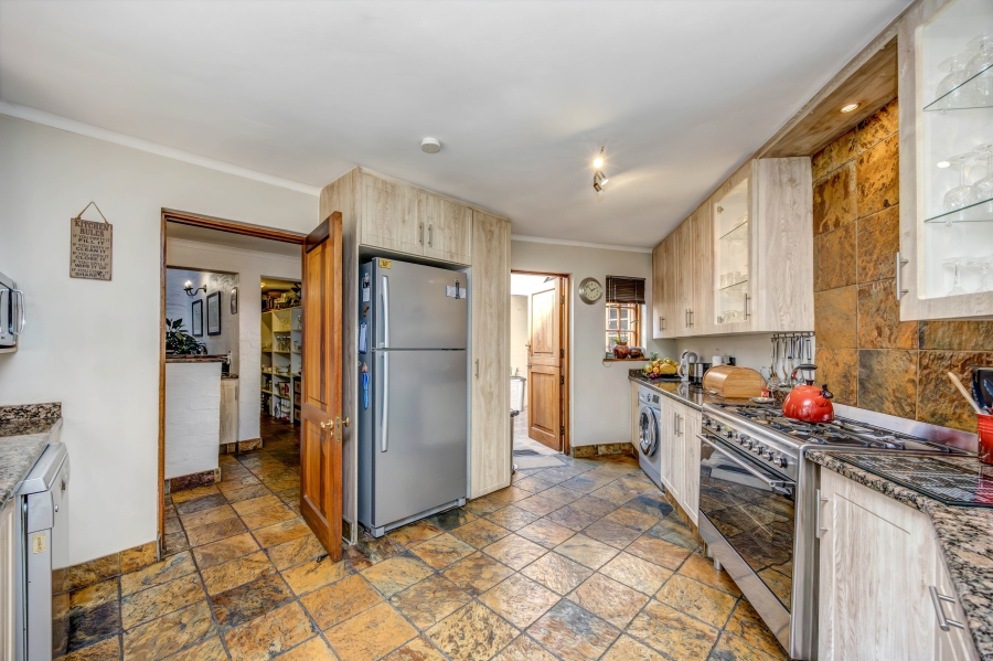 4 Bedroom Property for Sale in Broadacres Gauteng