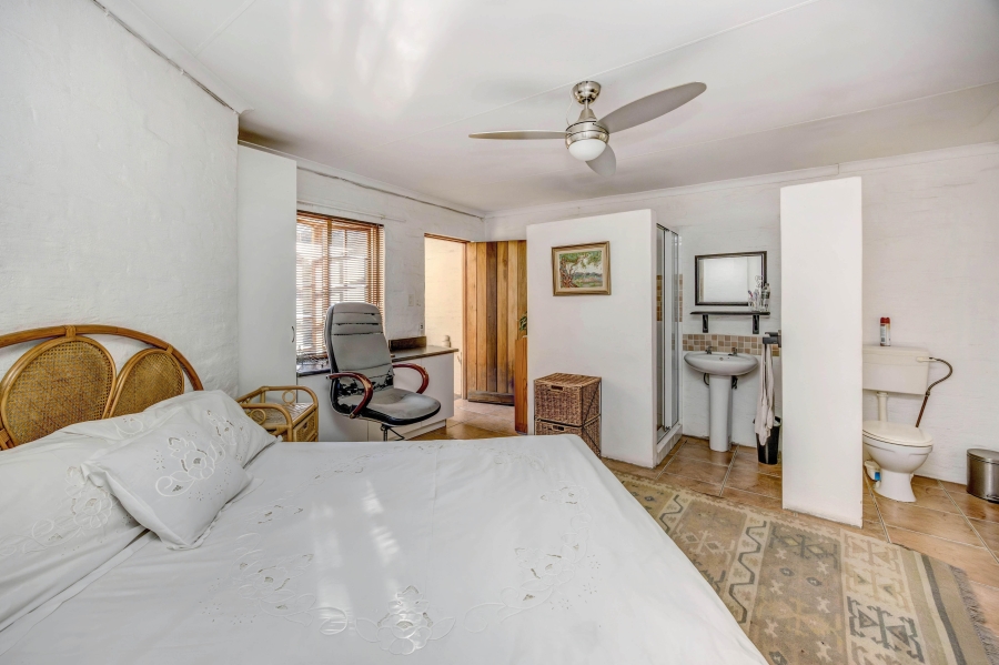 4 Bedroom Property for Sale in Broadacres Gauteng