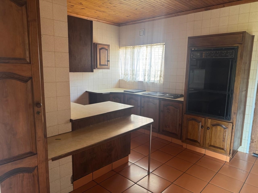 3 Bedroom Property for Sale in Larrendale Gauteng