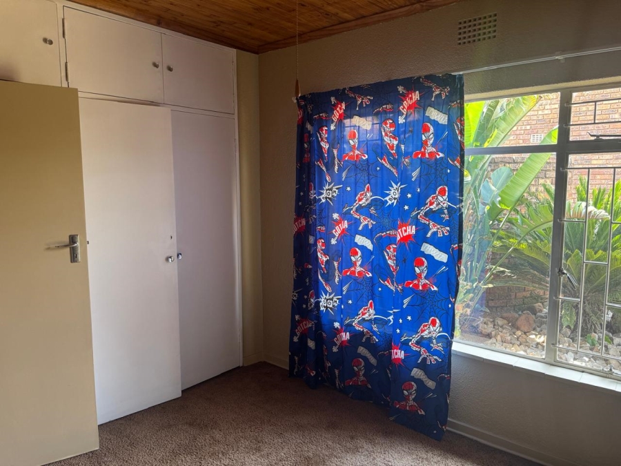 3 Bedroom Property for Sale in Larrendale Gauteng