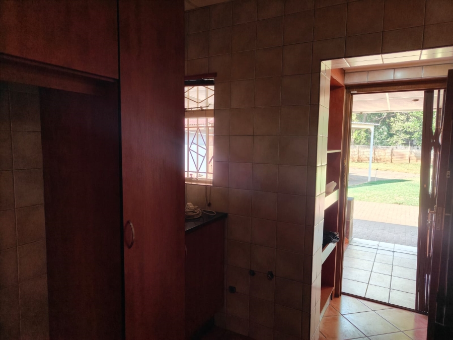 4 Bedroom Property for Sale in Arcon Park Gauteng