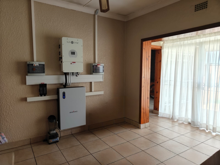 4 Bedroom Property for Sale in Arcon Park Gauteng