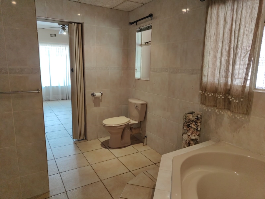 4 Bedroom Property for Sale in Arcon Park Gauteng