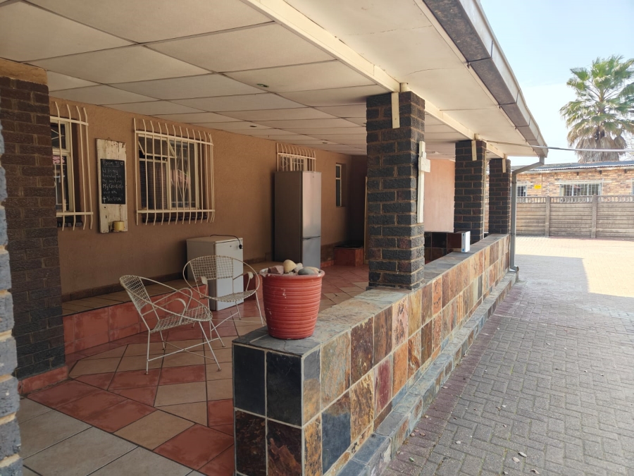 4 Bedroom Property for Sale in Arcon Park Gauteng