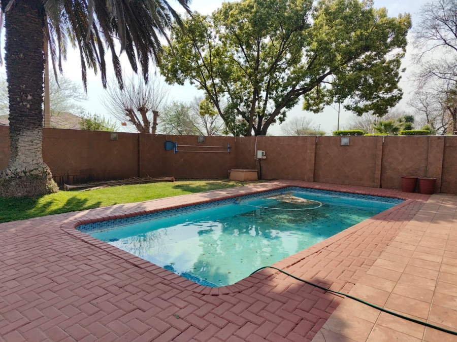 4 Bedroom Property for Sale in Arcon Park Gauteng
