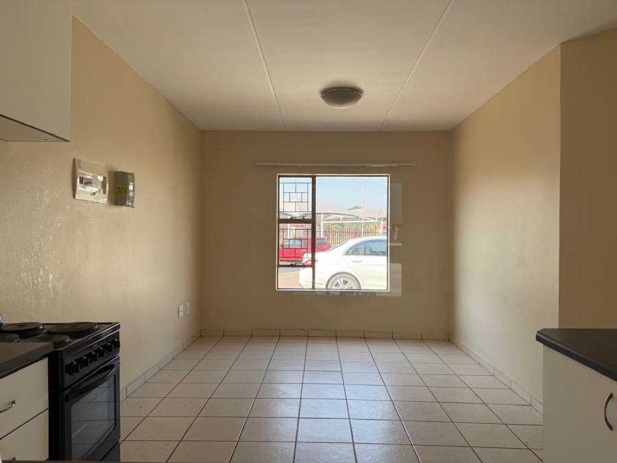 1 Bedroom Property for Sale in Vanderbijlpark CW 5 Gauteng