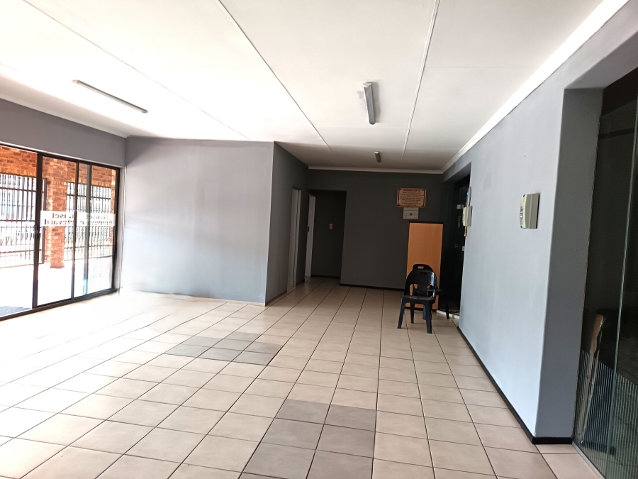 2 Bedroom Property for Sale in Sonneveld Gauteng