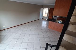 2 Bedroom Property for Sale in Annlin Gauteng