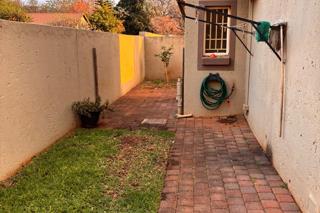 2 Bedroom Property for Sale in Annlin Gauteng