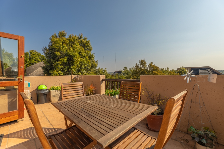 1 Bedroom Property for Sale in Sunninghill Gauteng