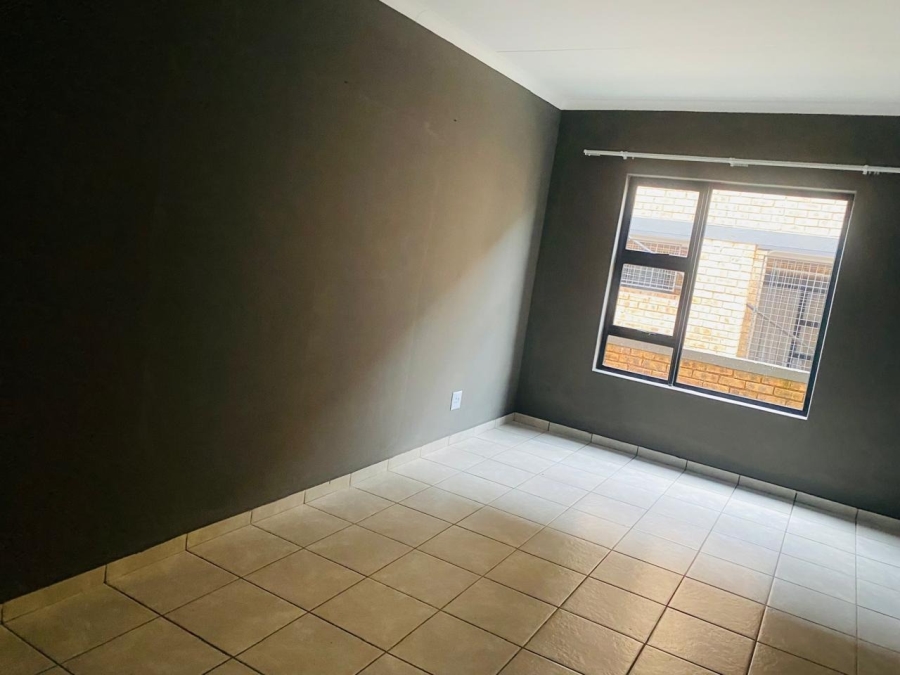 2 Bedroom Property for Sale in Rynfield Gauteng
