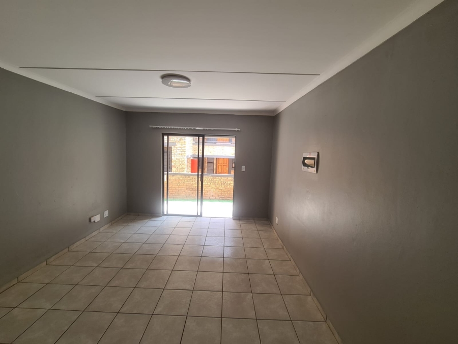 2 Bedroom Property for Sale in Rynfield Gauteng