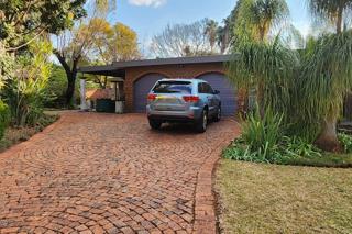 4 Bedroom Property for Sale in Karenpark Gauteng