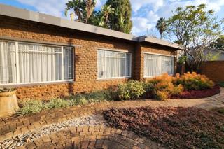 4 Bedroom Property for Sale in Karenpark Gauteng