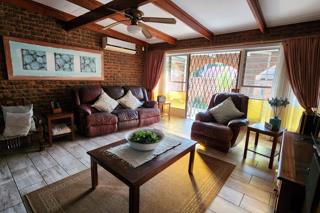 4 Bedroom Property for Sale in Karenpark Gauteng