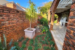 4 Bedroom Property for Sale in Karenpark Gauteng