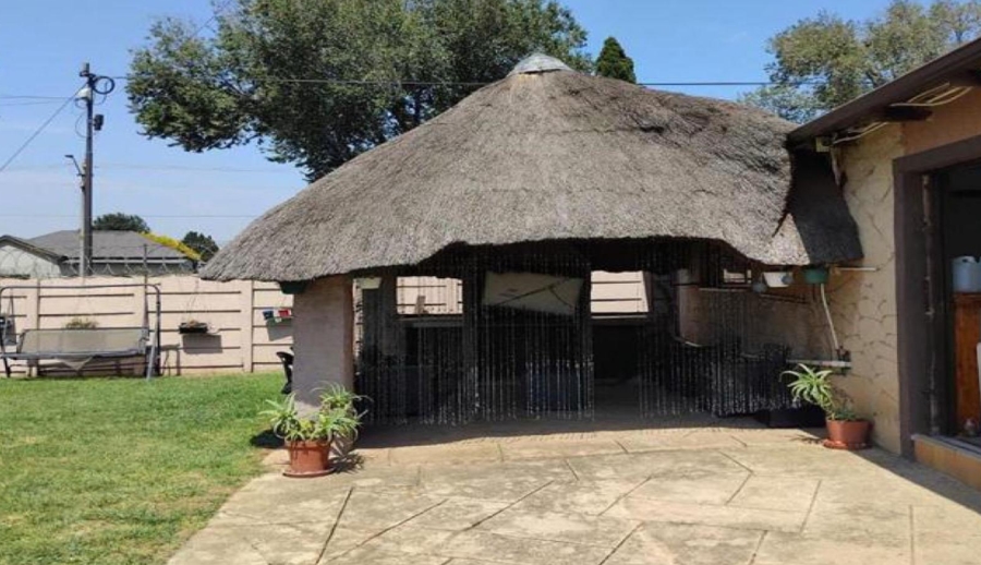 3 Bedroom Property for Sale in Primrose Gauteng