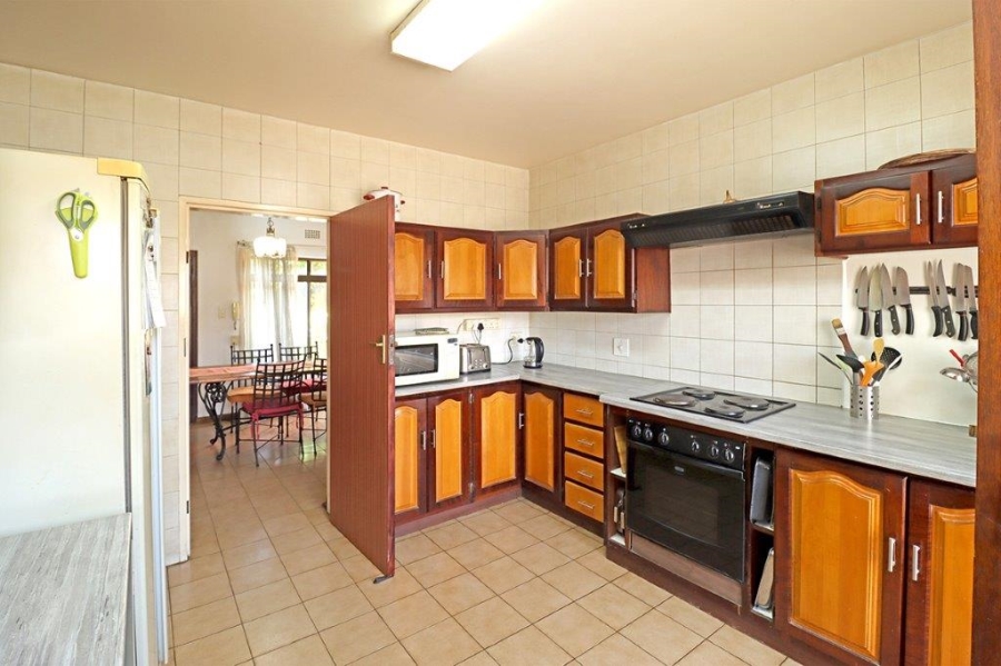 3 Bedroom Property for Sale in Dunvegan Gauteng