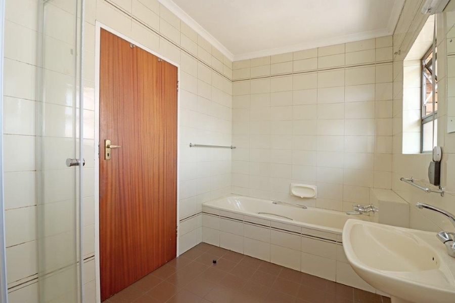 3 Bedroom Property for Sale in Dunvegan Gauteng