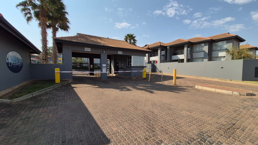 2 Bedroom Property for Sale in Fairlead Gauteng