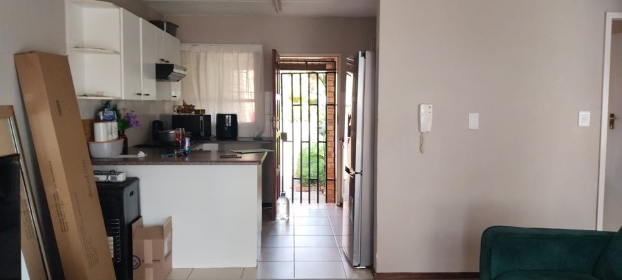 2 Bedroom Property for Sale in Ruimsig Gauteng