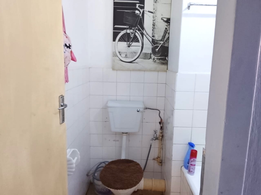 2 Bedroom Property for Sale in Sunnyside Gauteng