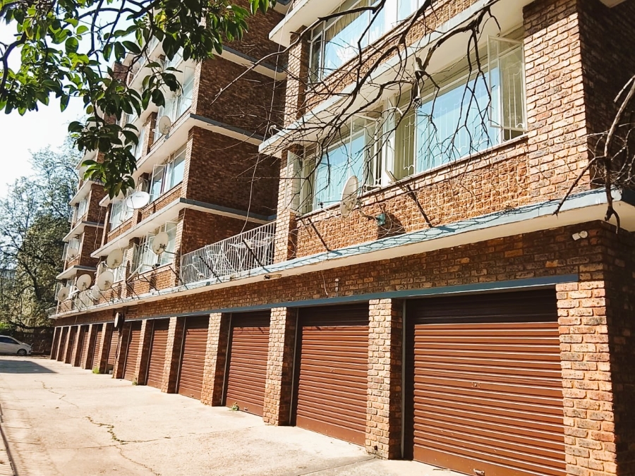 2 Bedroom Property for Sale in Sunnyside Gauteng