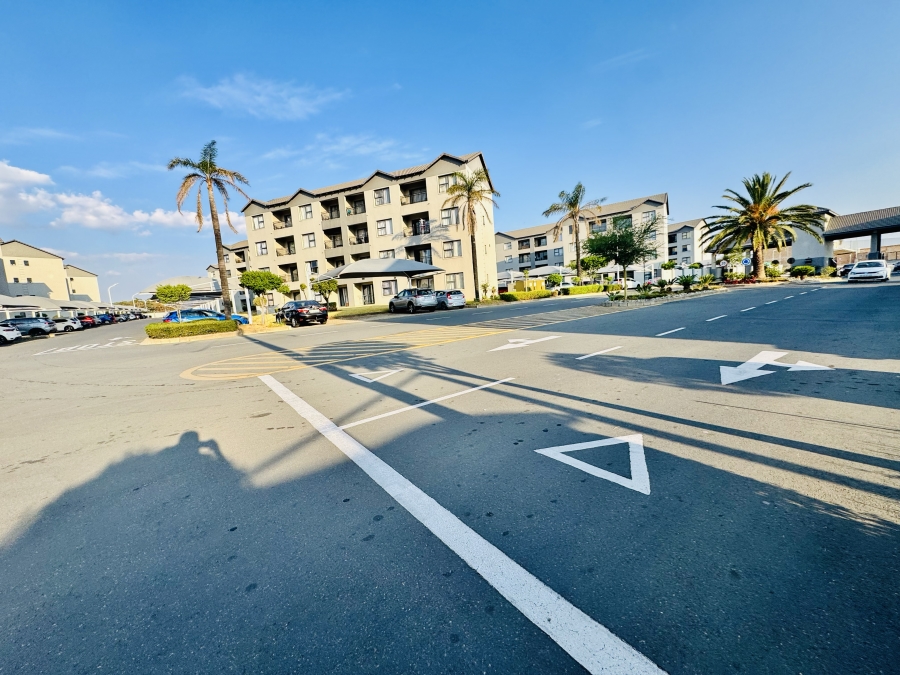 2 Bedroom Property for Sale in Carlswald Gauteng